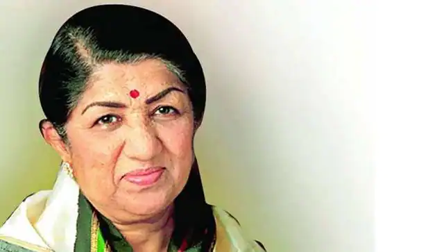 rajkotupdates.news : famous singer lata mangeshkar has died